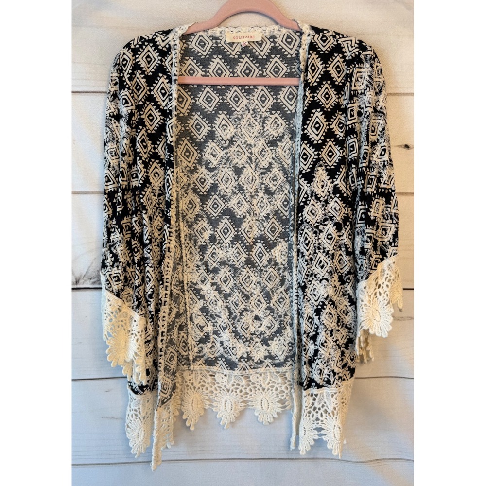 Solitaire Women Black White Geometric Diamond Kimono Crochet Lace Trim Small